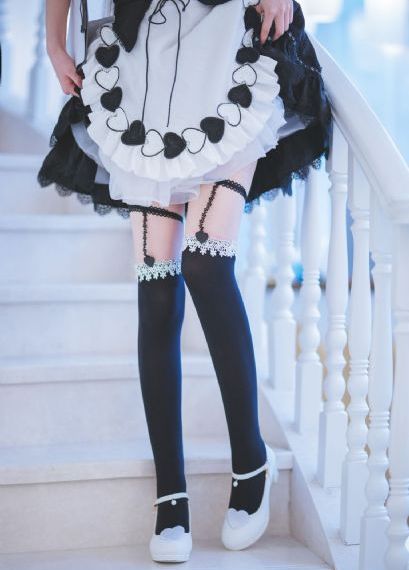 善良女秘书的目的在线观看
