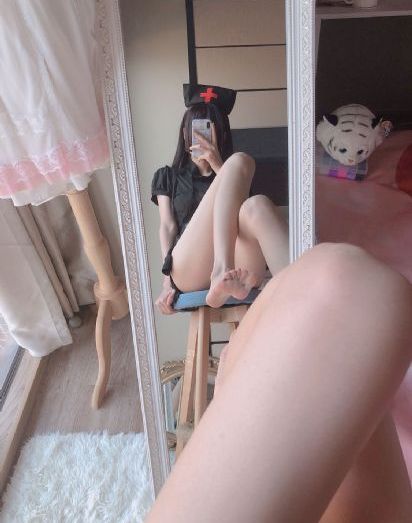 罗娜艳情史