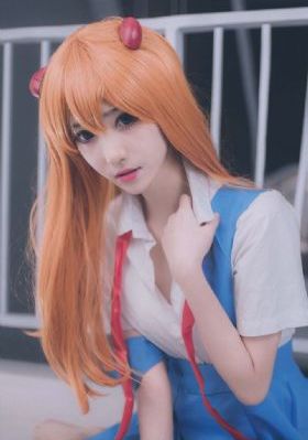 善良美丽女邻居